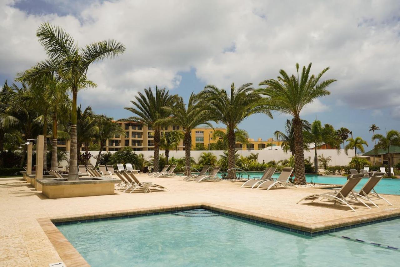 Elegant Apartment In Eagle Beach Levent Palm Beach Exterior foto