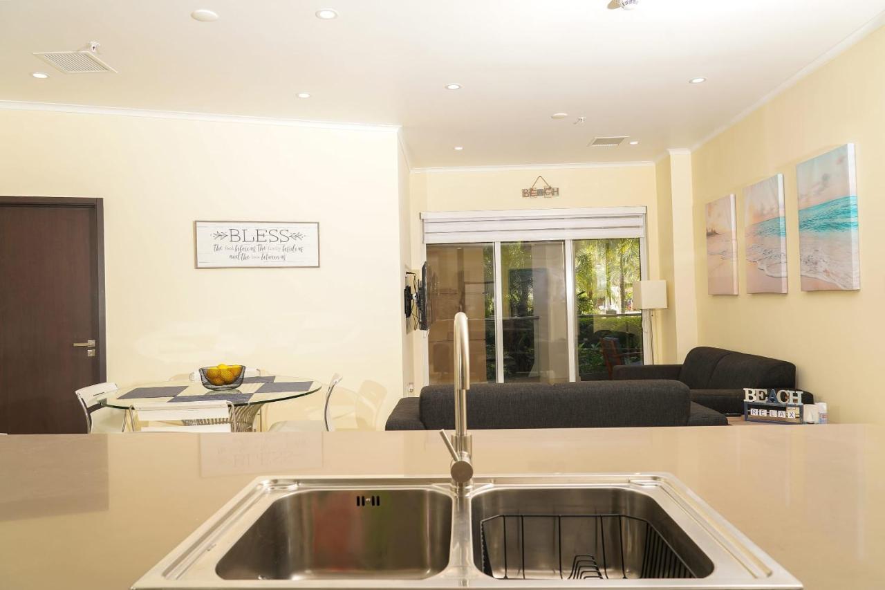 Elegant Apartment In Eagle Beach Levent Palm Beach Exterior foto
