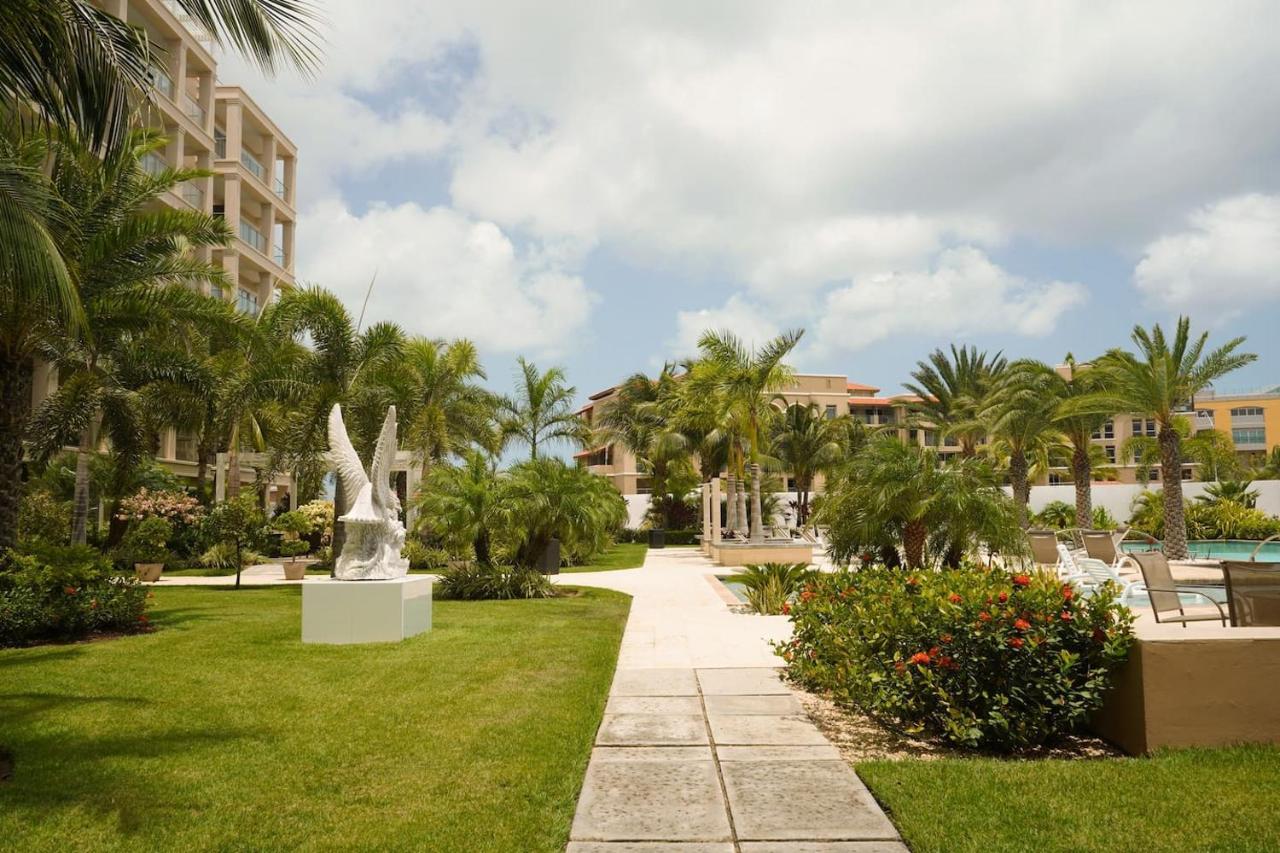 Elegant Apartment In Eagle Beach Levent Palm Beach Exterior foto