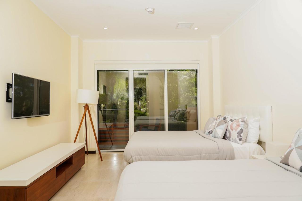 Elegant Apartment In Eagle Beach Levent Palm Beach Exterior foto