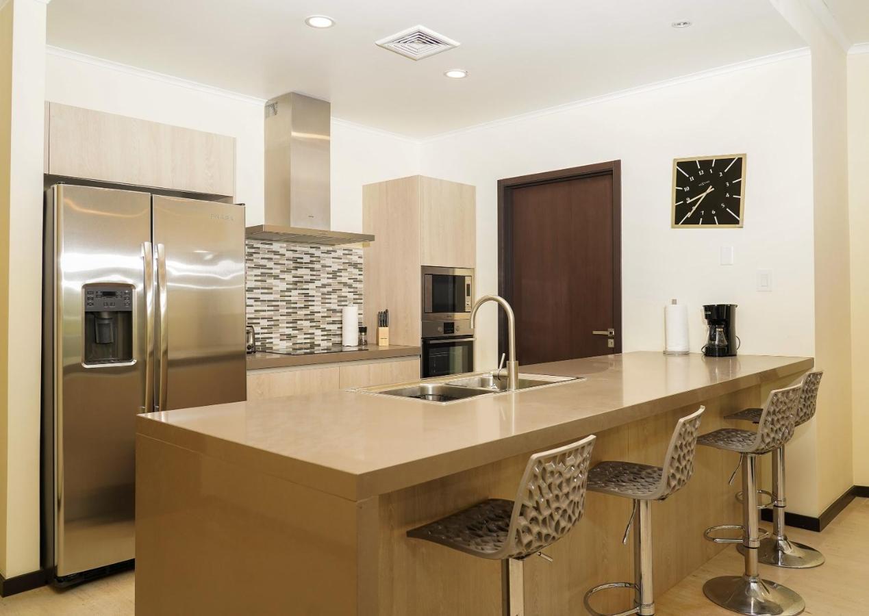 Elegant Apartment In Eagle Beach Levent Palm Beach Exterior foto